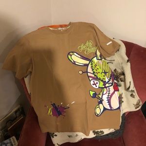 NWOT mens tshirt tan beige